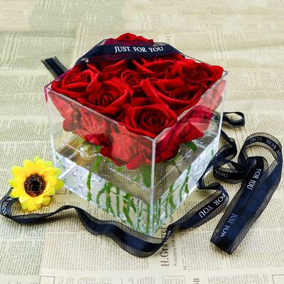 0.5mmのバレンタイン デーの結婚祝いのための穴が付いている厚いアクリルの花箱
